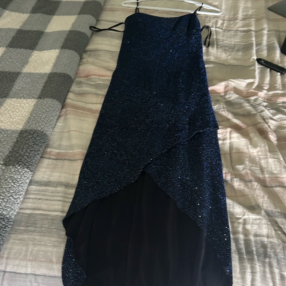 I worse it for my boyfriends grad and no use for it anymore